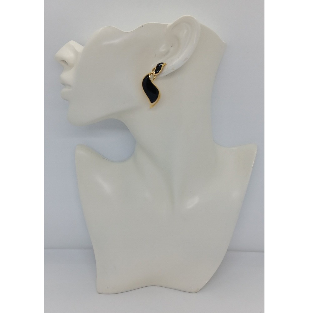 Napier‎ Womens Black Enamel Tear Drop Gold Tone Post Earrings Vintage Style #22